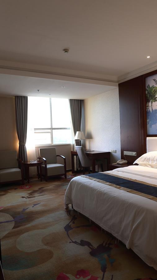 Guangxi Hawaii International Hotel Nanning Exterior foto